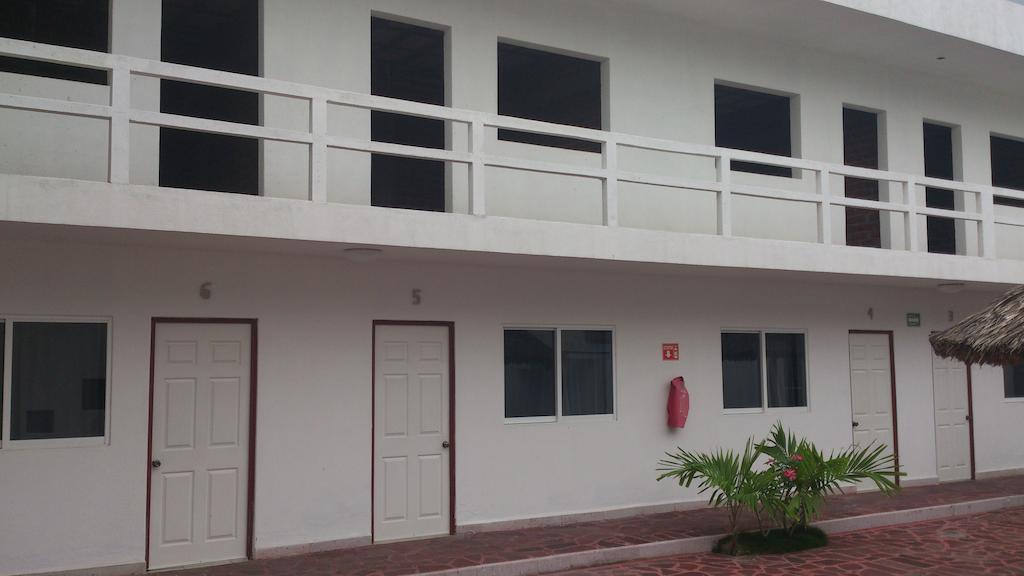 Hotel Albatros Palace Manzanillo Exterior photo